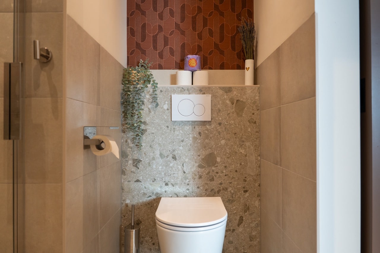 De_Loeghoeve_badkamer_toilet